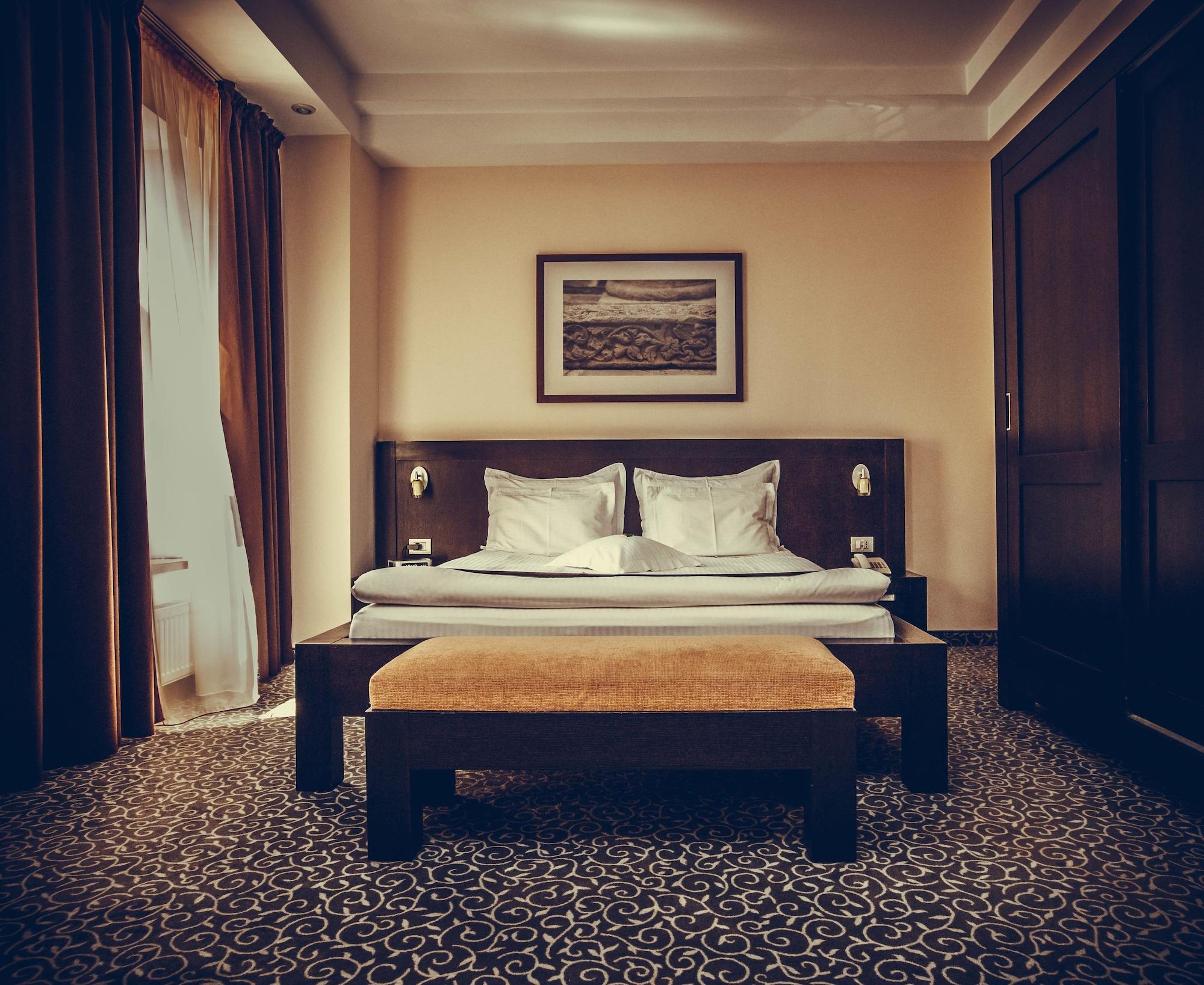 Hotel Cherica Constanta Bagian luar foto