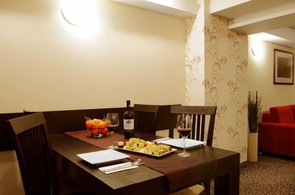 Hotel Cherica Constanta Bagian luar foto