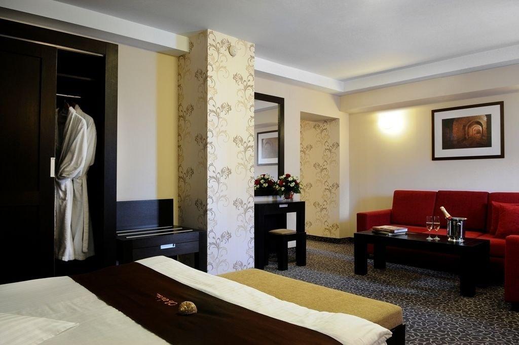 Hotel Cherica Constanta Bagian luar foto