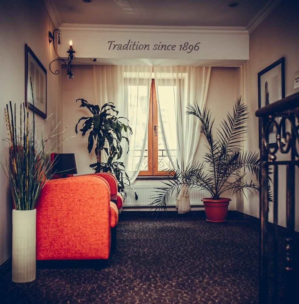 Hotel Cherica Constanta Bagian luar foto