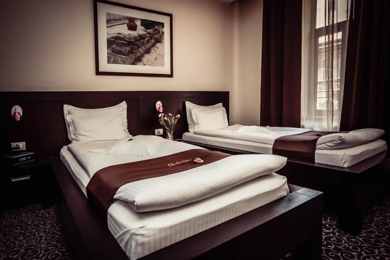 Hotel Cherica Constanta Bagian luar foto