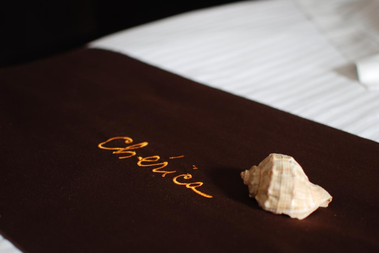 Hotel Cherica Constanta Bagian luar foto